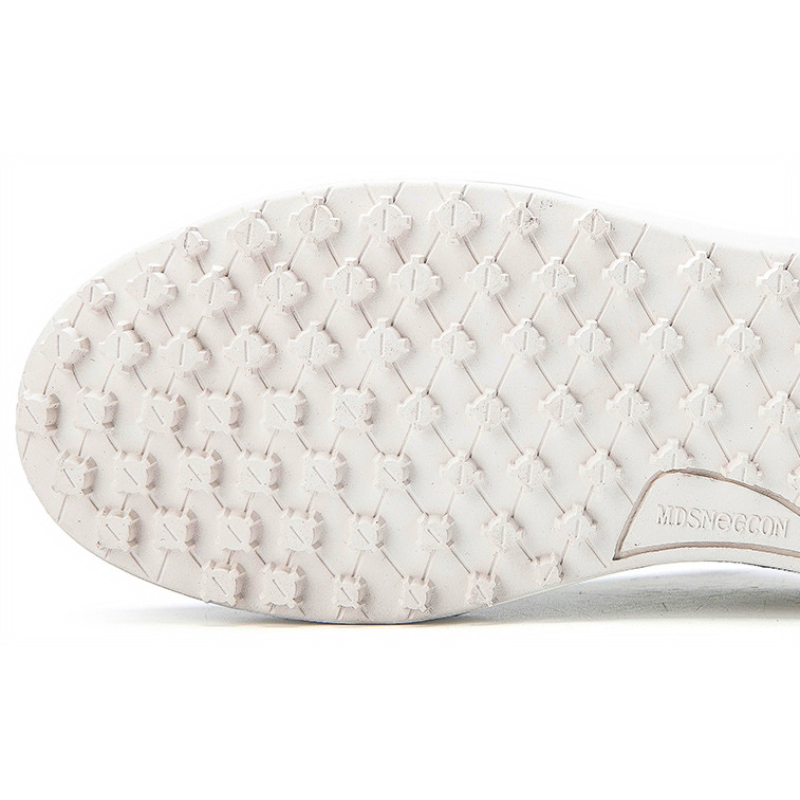 Pavé Smart-Tread Sneakers