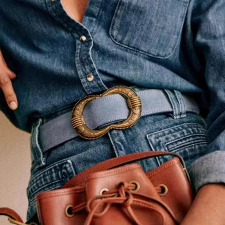 Vintage Luxe Sculpted Buckle Belt