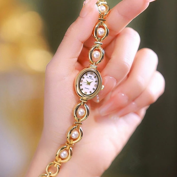 Pearly Bracelet Wristwatch