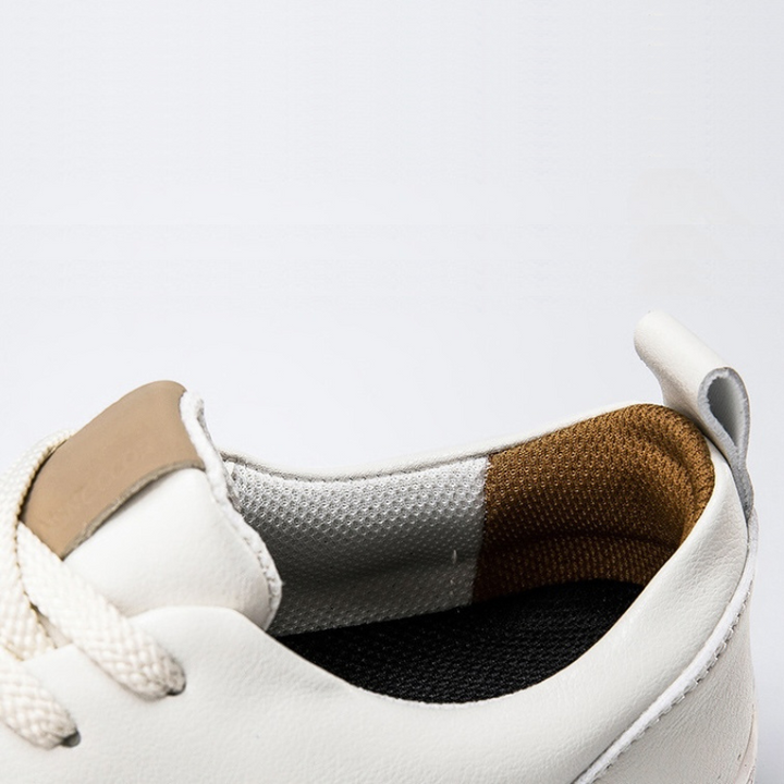 Pavé Smart-Tread Sneakers