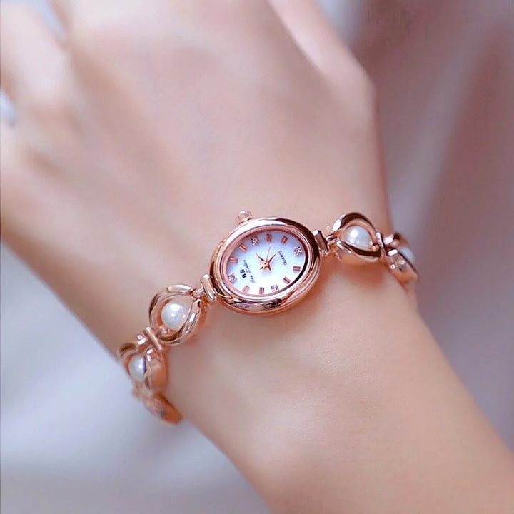 Pearly Bracelet Wristwatch