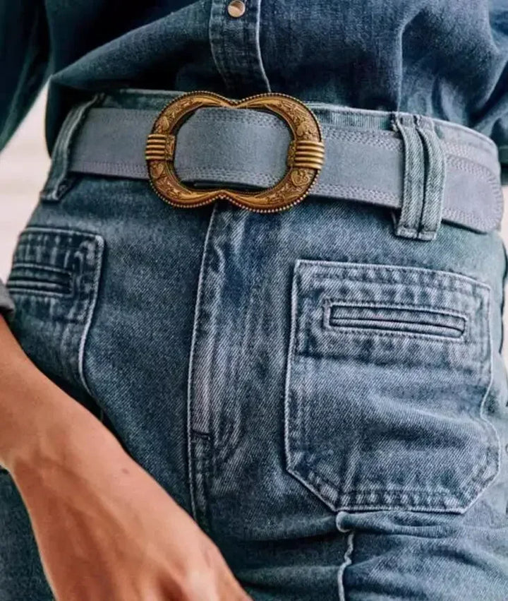 Vintage Luxe Sculpted Buckle Belt