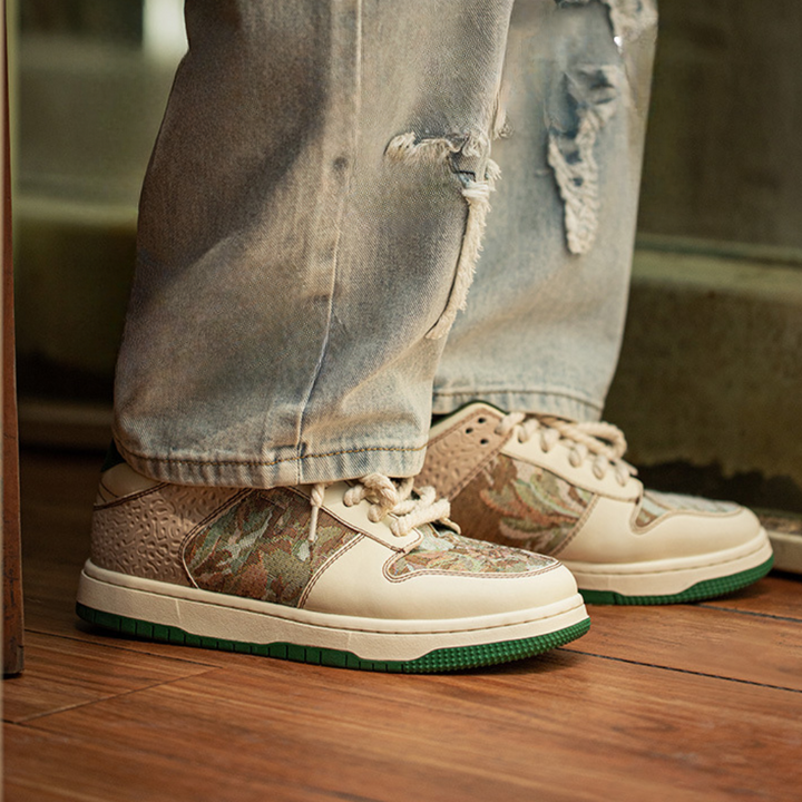 Oil Canvas Sneakers - Men's