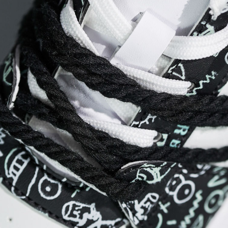 Graffix Signature Sneakers