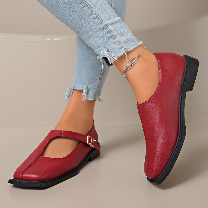 Madeleine Carré Flat