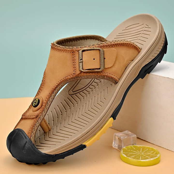 Luca Wanderer Sandal