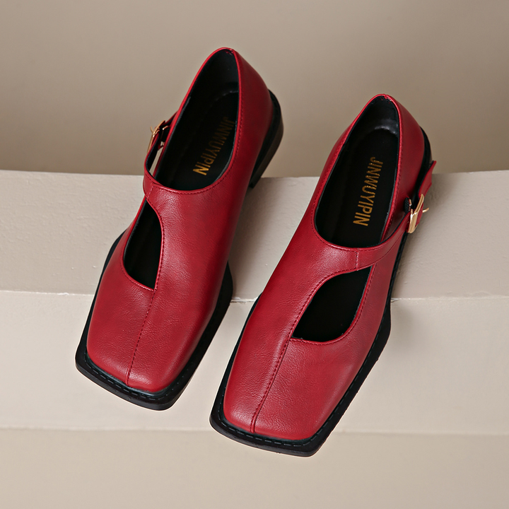 Madeleine Carré Flat