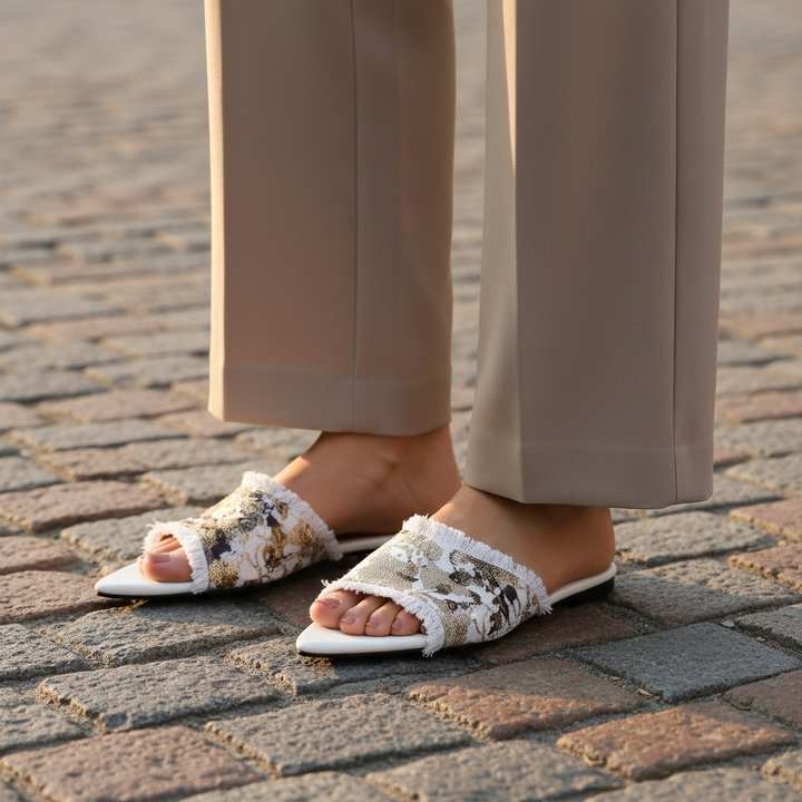 Sakura Fringe Mule
