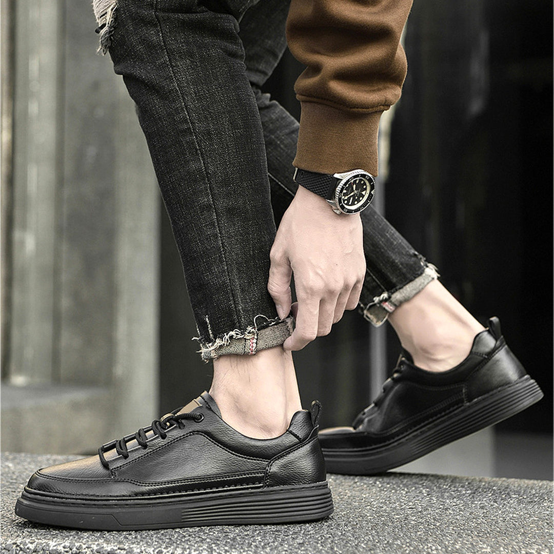 Belmont Minimalist Leather Sneaker